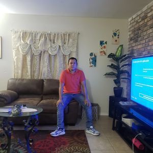 Meet your Posher, Edwin